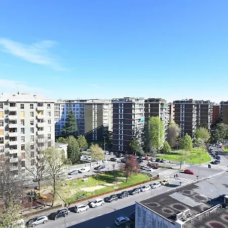 Apartment Luminoso Bilocale Con Terrazzino Milan